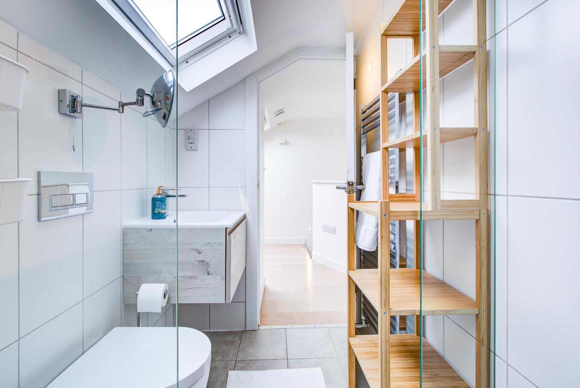 Neoteric Home Wimbledon Village London Ngoại thất bức ảnh