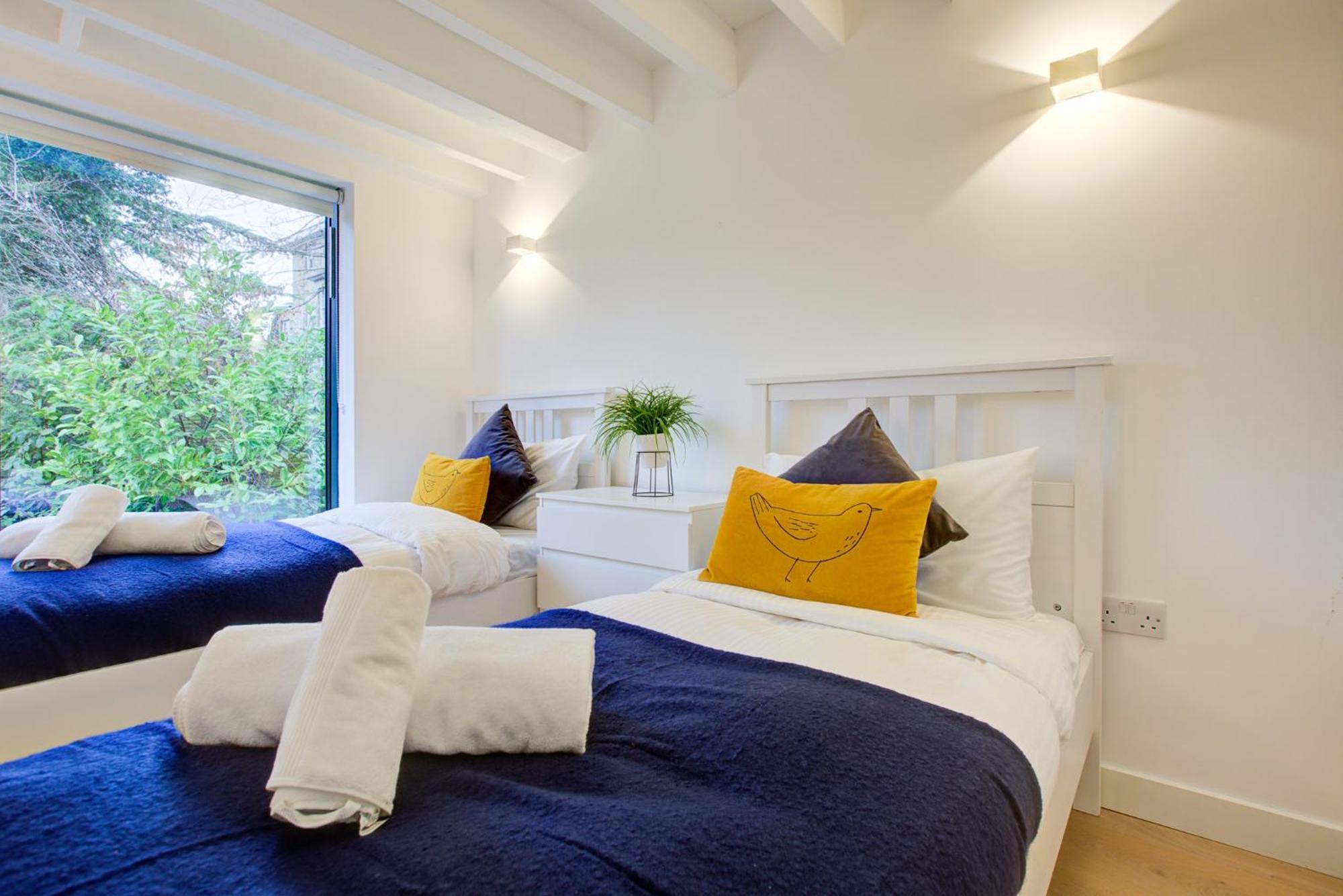 Neoteric Home Wimbledon Village London Ngoại thất bức ảnh