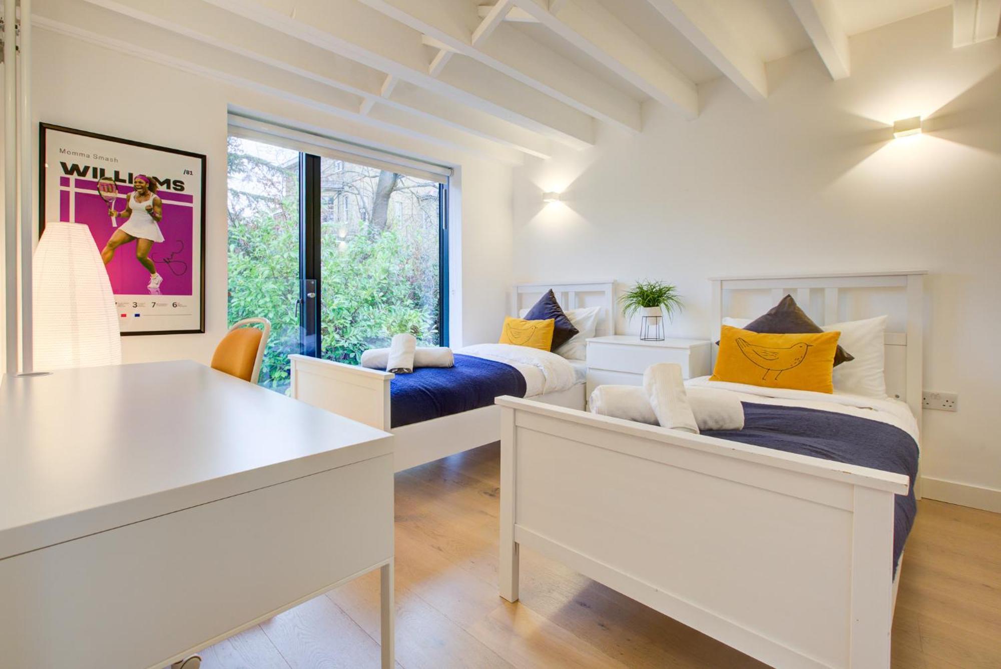 Neoteric Home Wimbledon Village London Ngoại thất bức ảnh