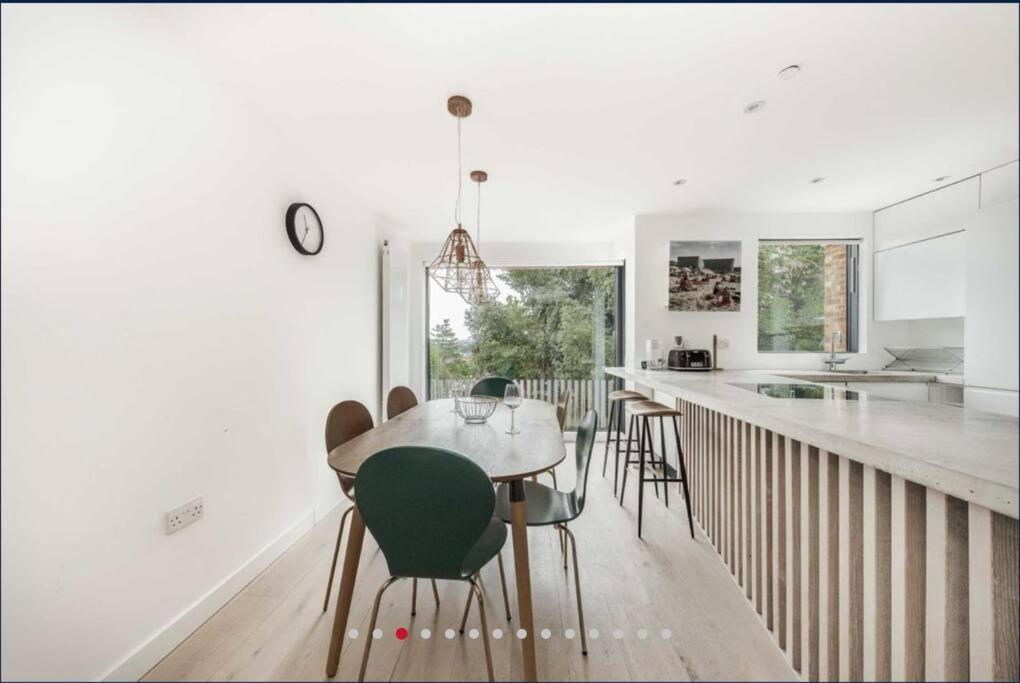 Neoteric Home Wimbledon Village London Ngoại thất bức ảnh